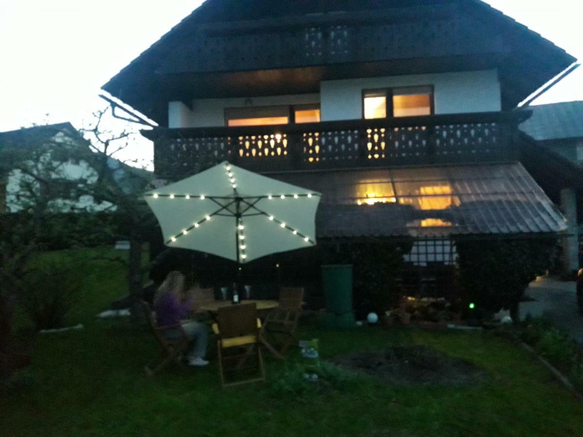 Snežak  Apartment Bohinj Bagian luar foto